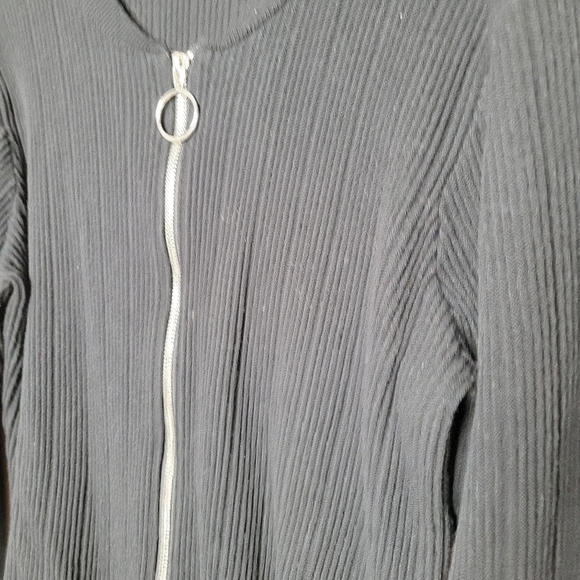 VENUS Full Zip Ribbed Black Cardigan Size XL - Picture 5 of 7